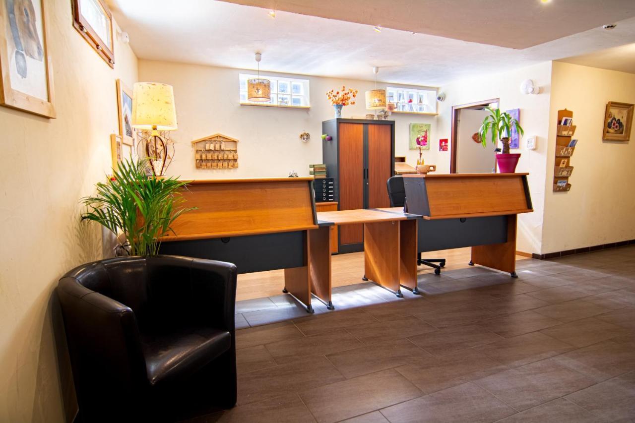 Chalet Hotel La Tarine Пезе-Нанкроа Екстериор снимка