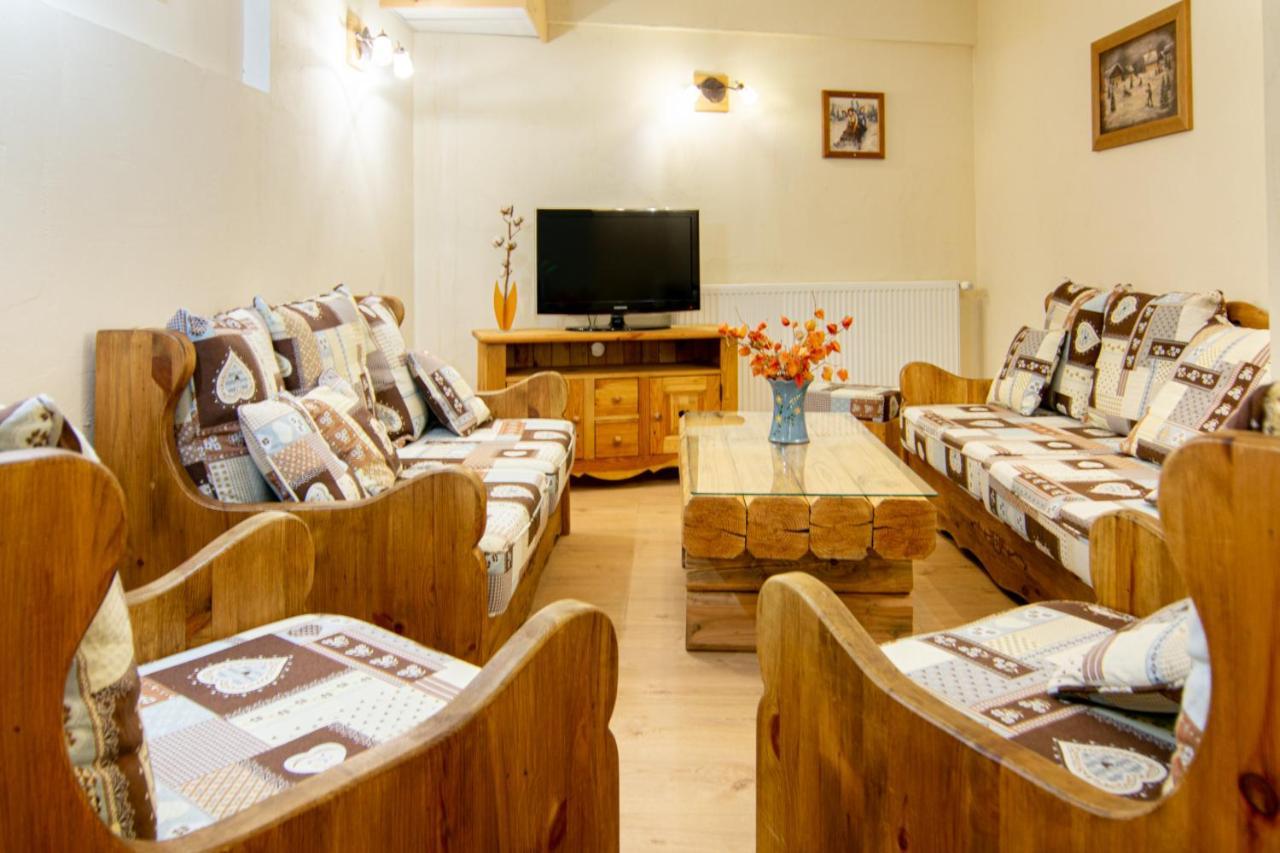 Chalet Hotel La Tarine Пезе-Нанкроа Екстериор снимка