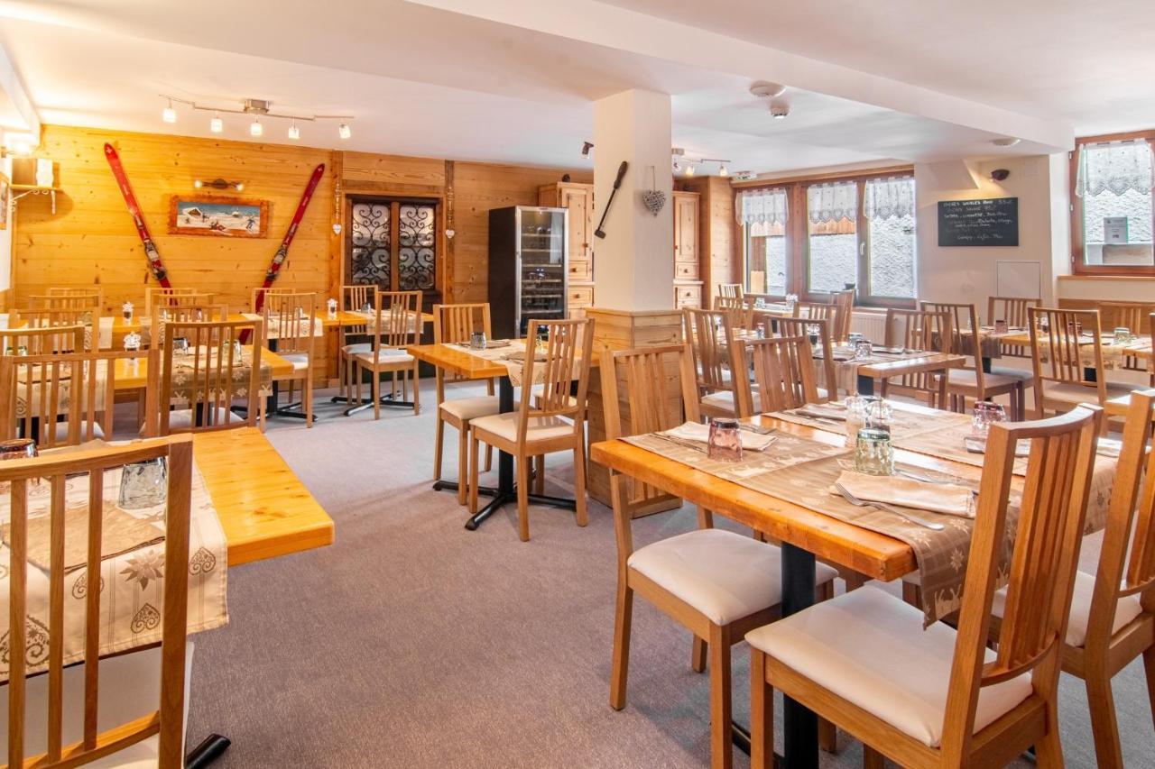 Chalet Hotel La Tarine Пезе-Нанкроа Екстериор снимка