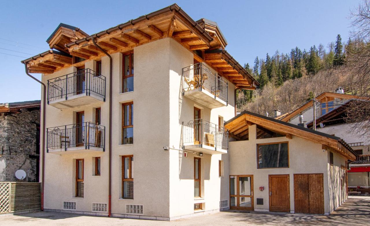 Chalet Hotel La Tarine Пезе-Нанкроа Екстериор снимка