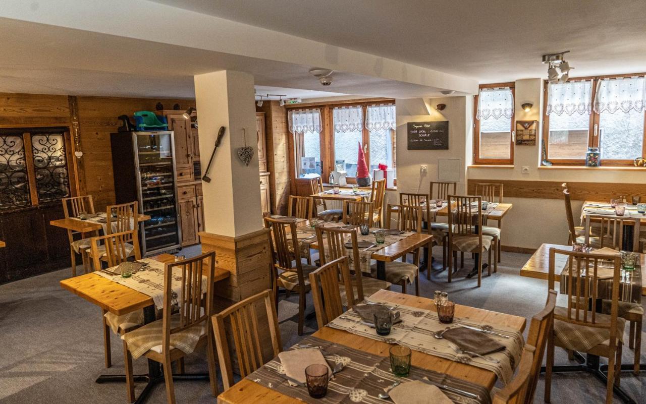 Chalet Hotel La Tarine Пезе-Нанкроа Екстериор снимка
