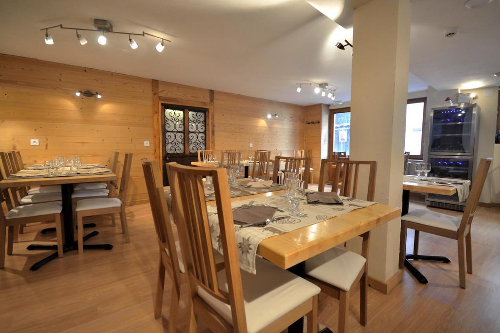 Chalet Hotel La Tarine Пезе-Нанкроа Екстериор снимка
