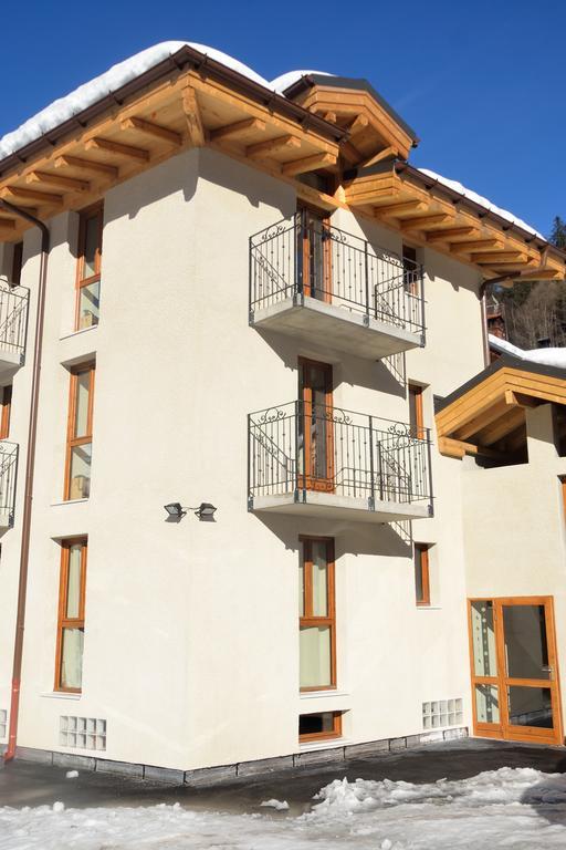 Chalet Hotel La Tarine Пезе-Нанкроа Екстериор снимка